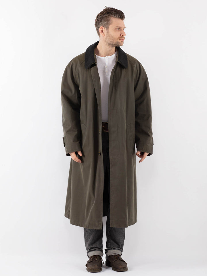 Vintage 80's Men Mac Coat in GreenZ1096