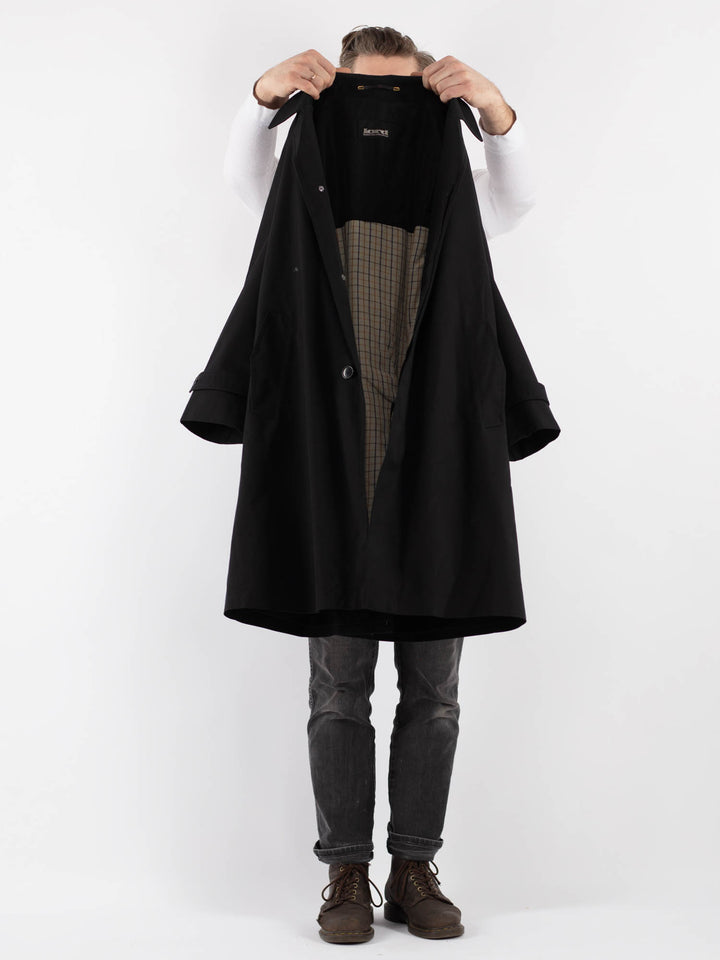 Vintage 80's Men Trench Coat in Black