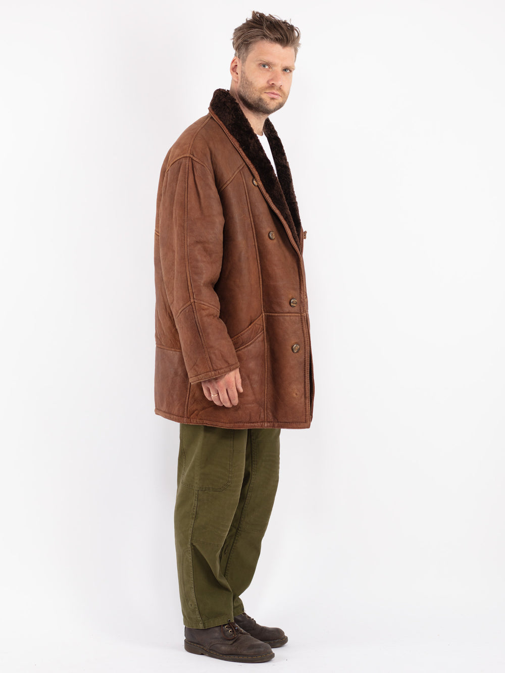 Vintage 80's Men Sheepskin Coat in Brown