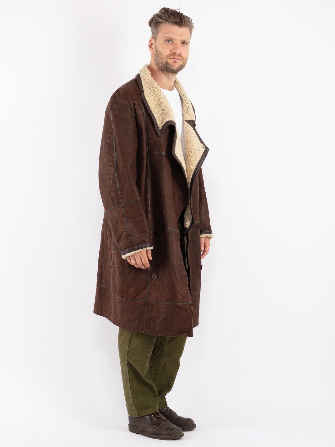 Vintage 80's Men Sheepskin Coat in Brown