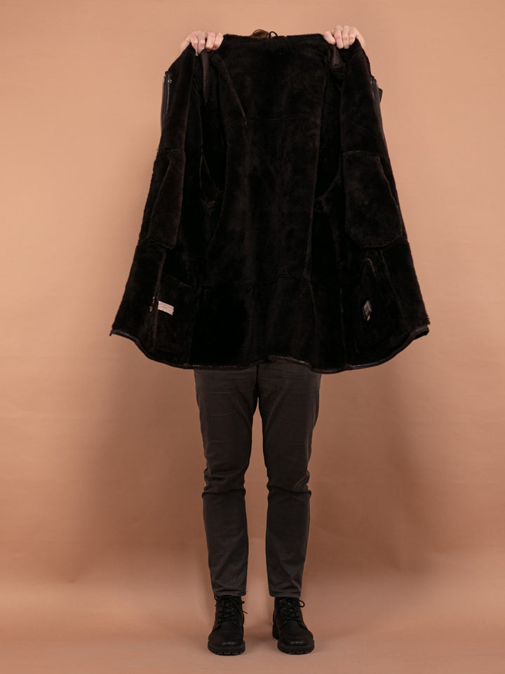 Vintage 80's Men Oversized Sheepskin Coat in Brown