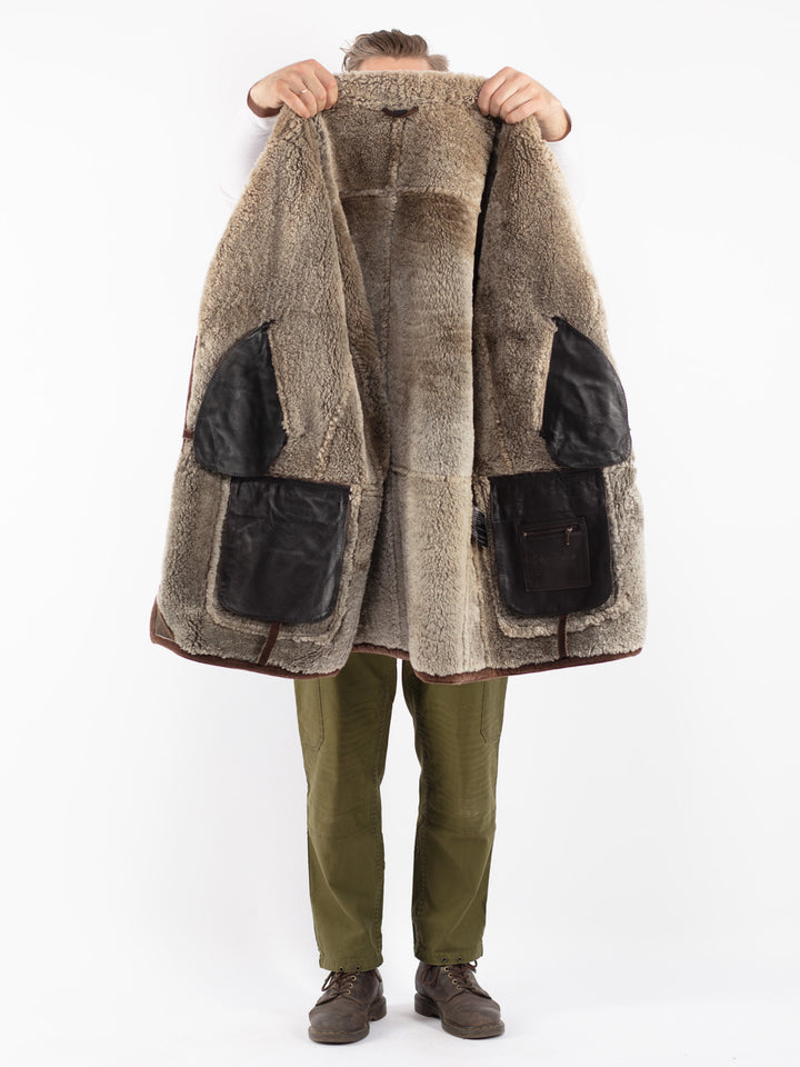 Vintage 80's Men Sheepskin Coat in Brown