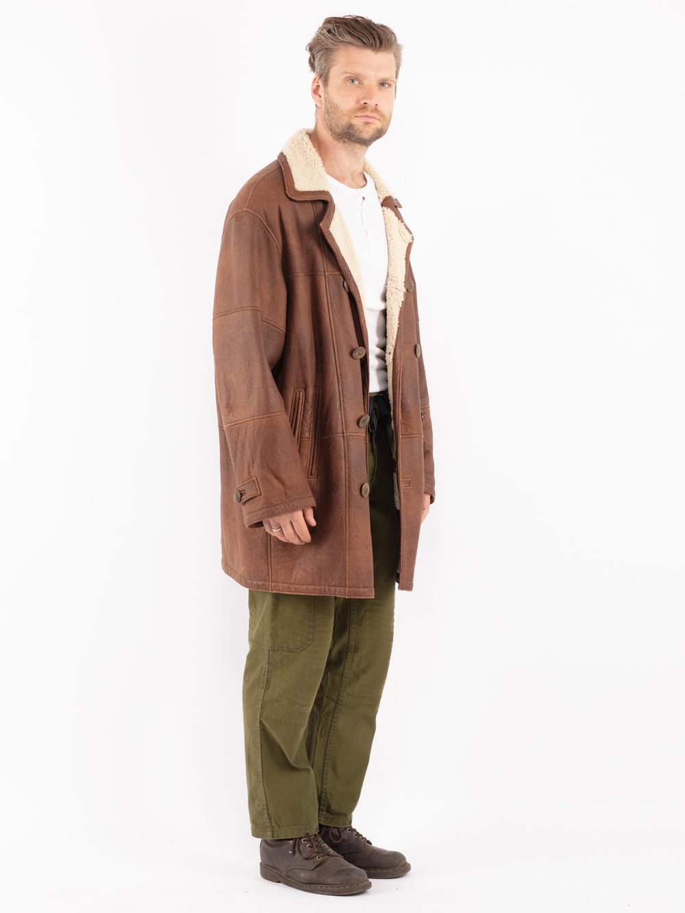 Vintage 80's Men Sheepskin Coat in Brown