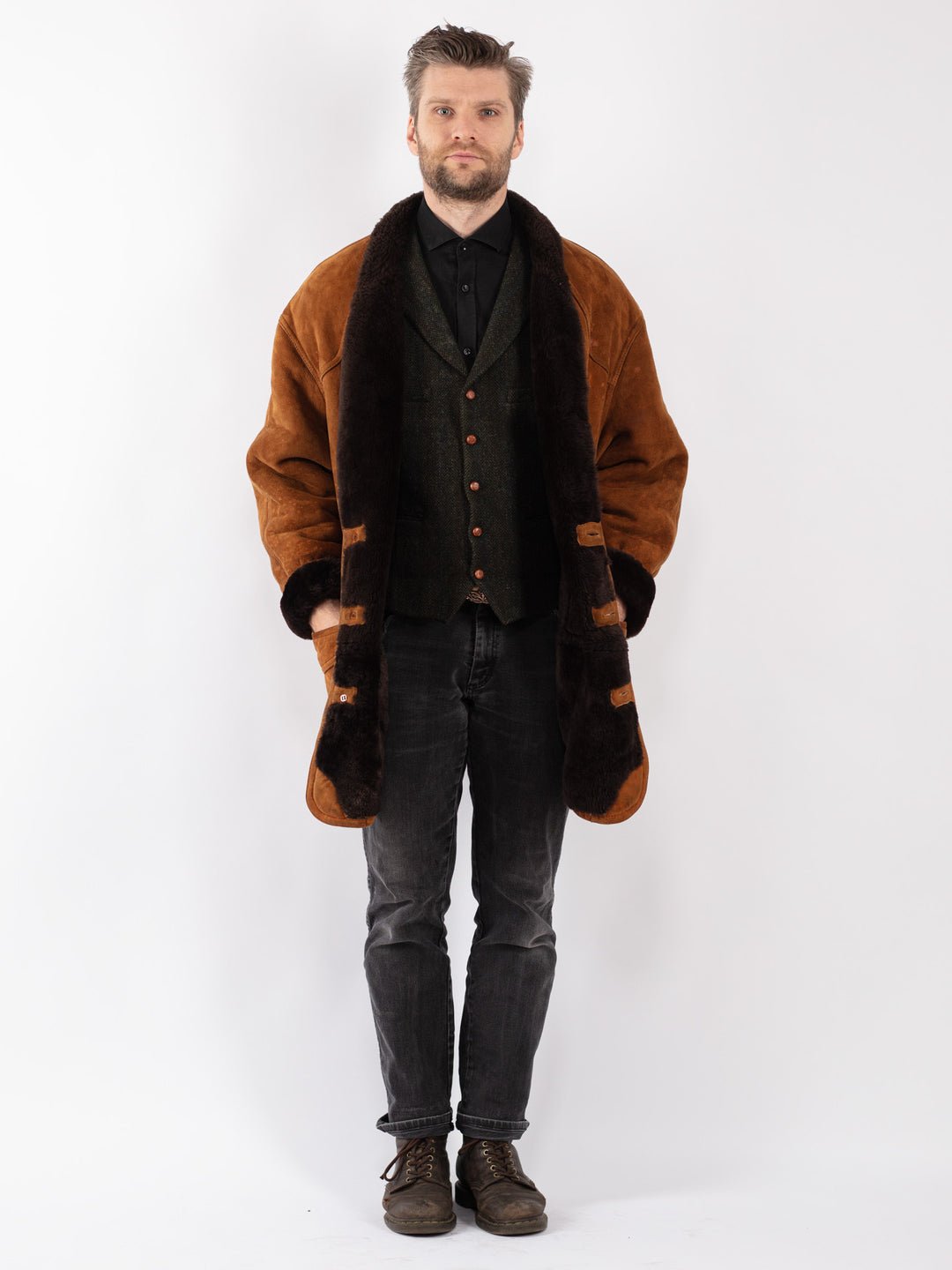 Vintage 80's Men Sheepskin Coat in Brown