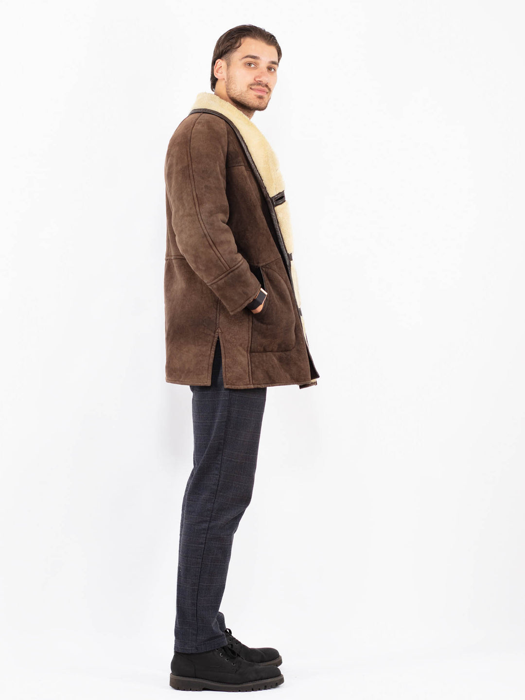 Vintage 80's Men Sheepskin Coat in BrownZ2362