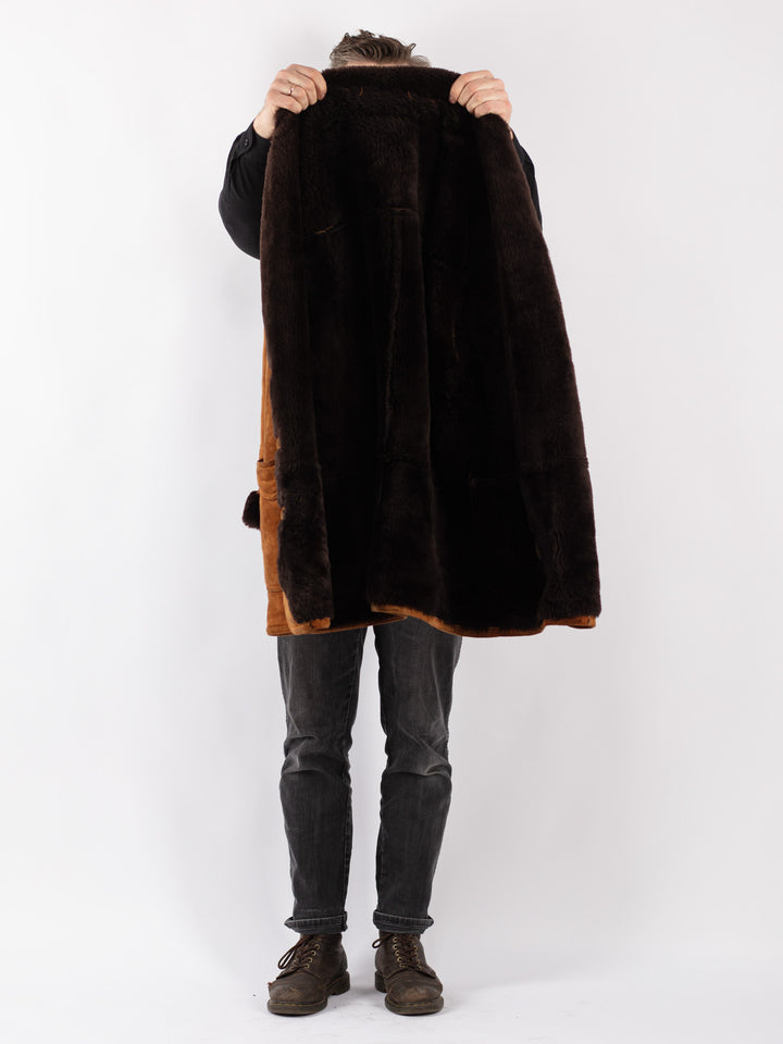 Vintage 80's Men Sheepskin Coat in Brown