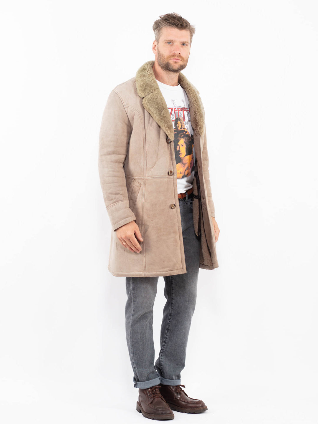 Vintage 80's Men Sheepskin Coat in BeigeZ2282