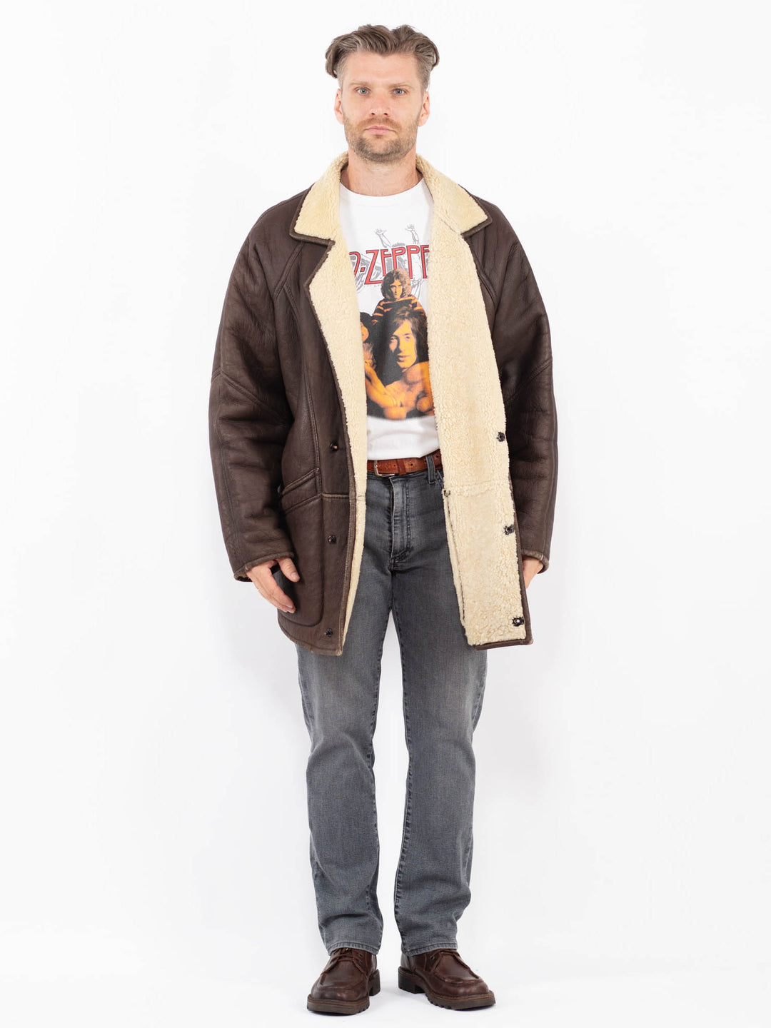 Vintage 80's Men Sheepskin Coat in BrownZ2057