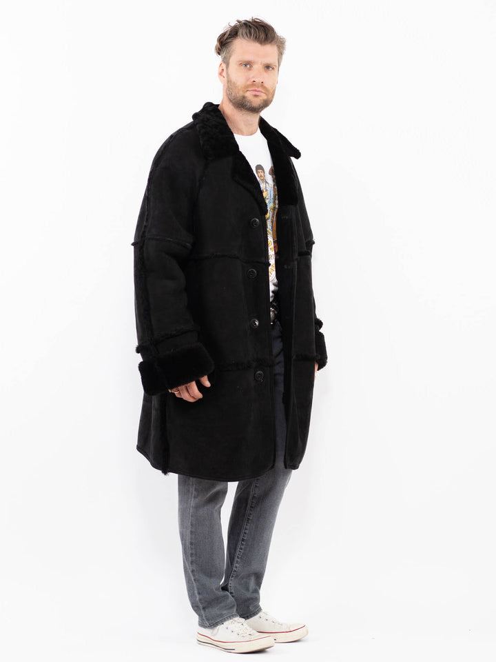 Vintage 80's Men Sheepskin Coat in BlackZ1933