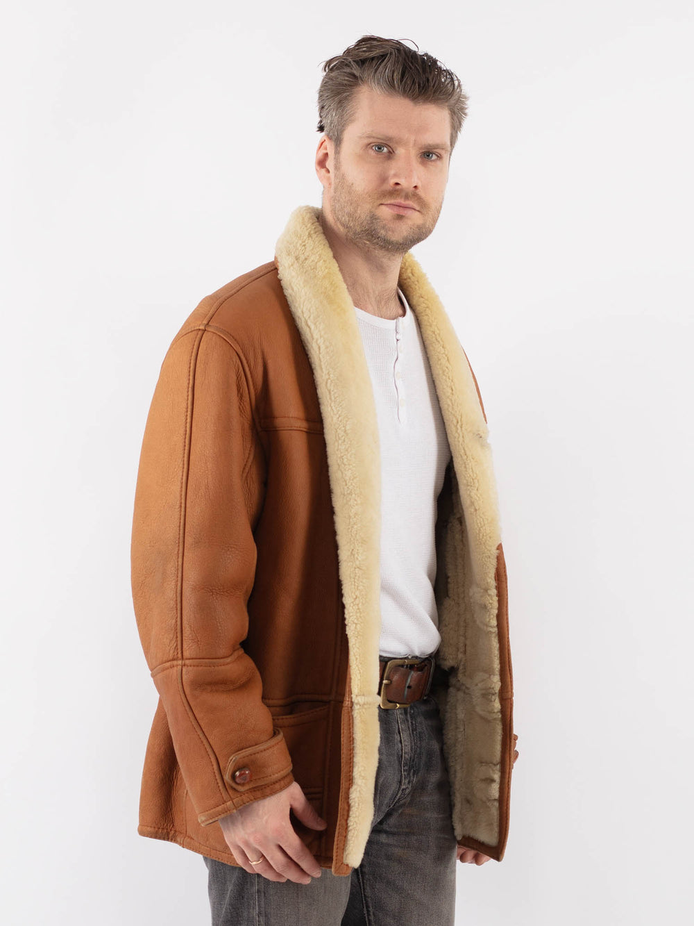 Vintage 80's Men Sheepskin Shearling Coat in BrownZ1125