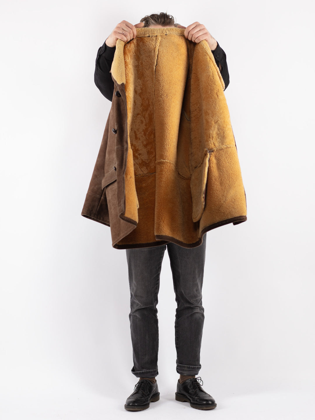 Vintage 80's Men Sheepskin Coat in BrownZ195