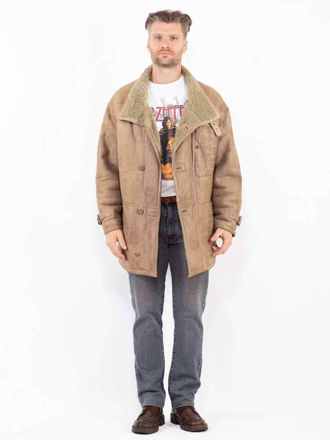 Vintage 80's Men Sheepskin Coat in BeigeZ2075