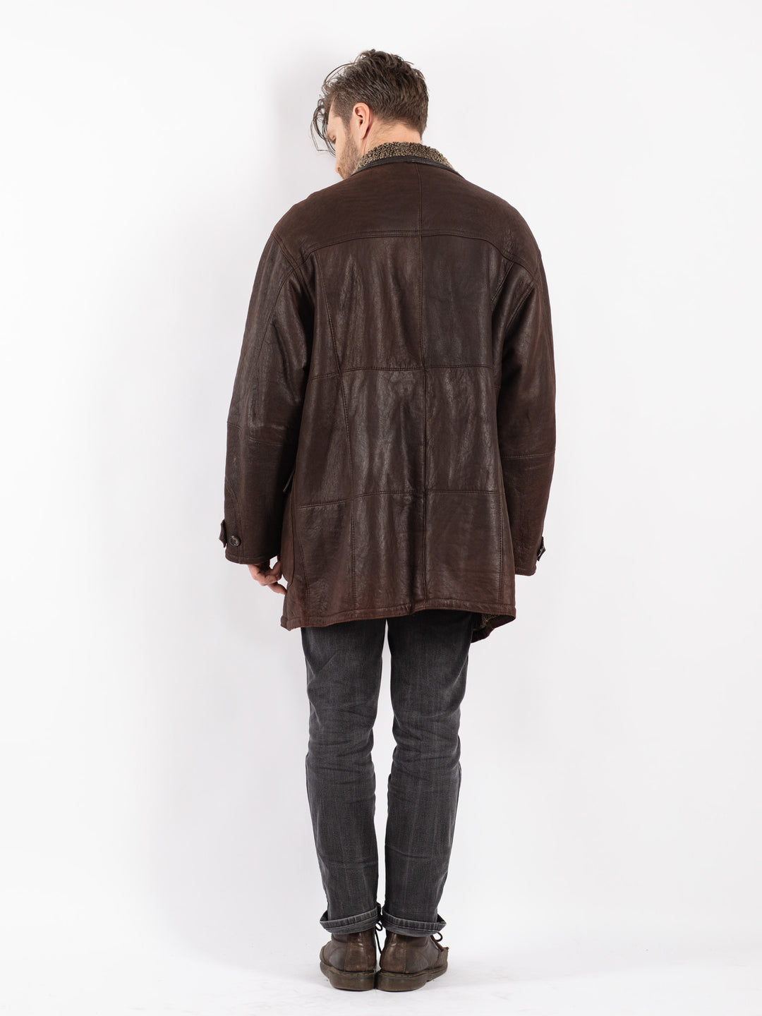 Vintage 90's Men Sheepskin Coat in Brown