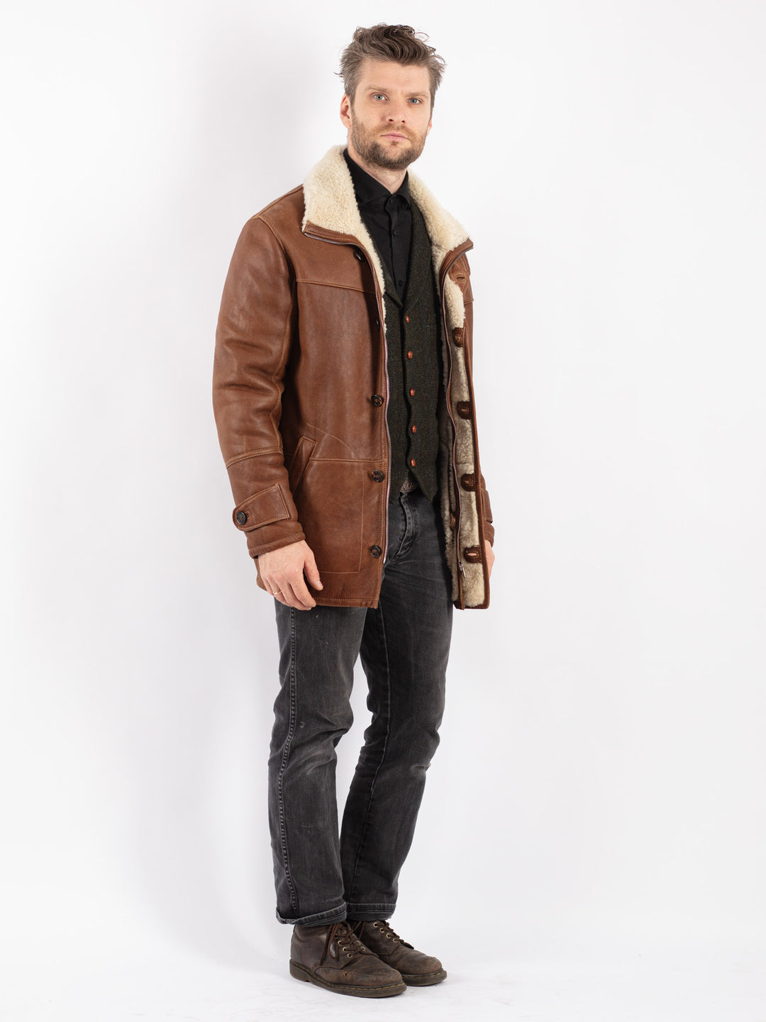 Vintage 90's Men Sheepskin Coat in Brown