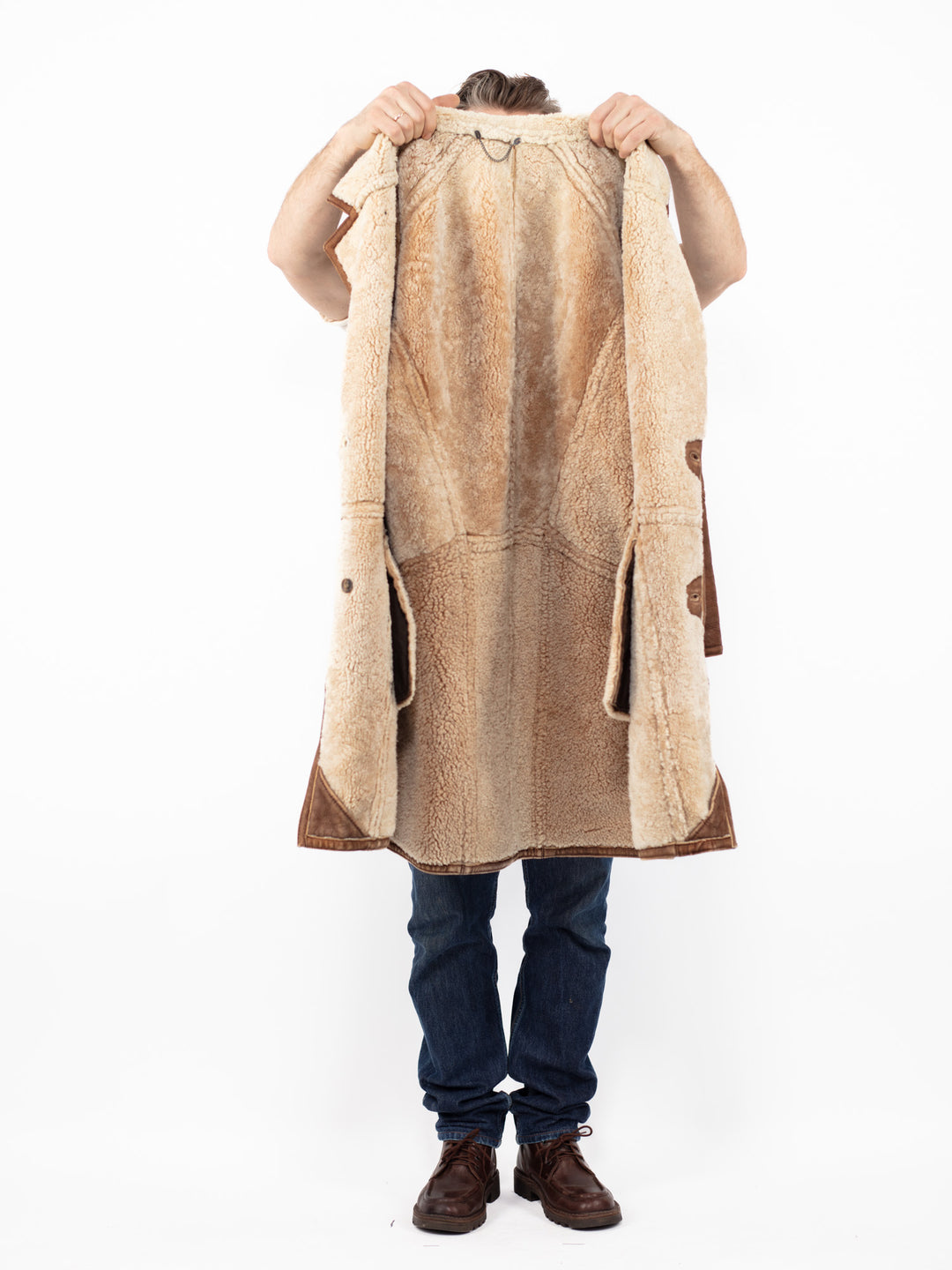 Vintage 80's Men Sheepskin Coat in BrownZ2570