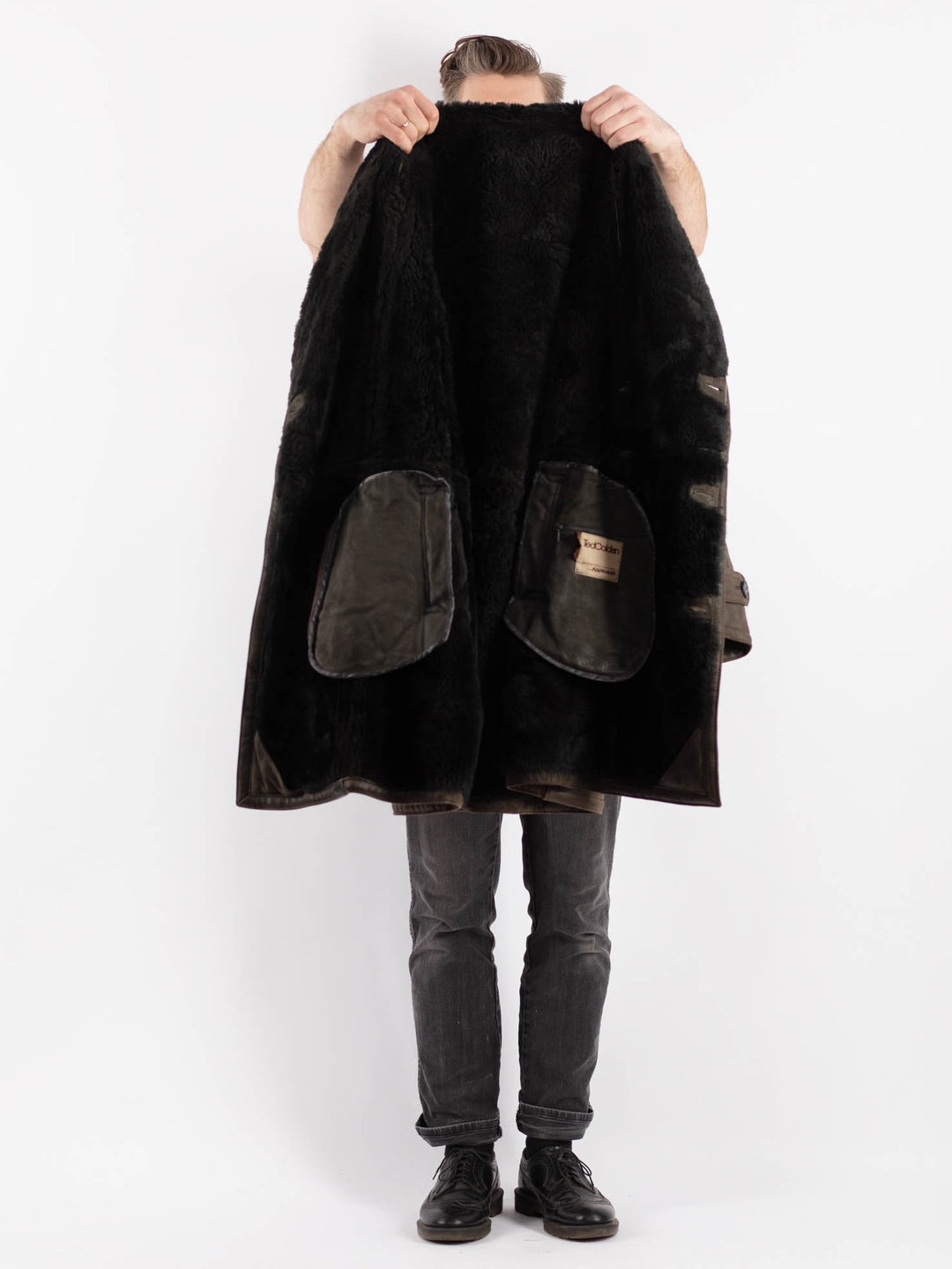 Vintage 80's Men Sheepskin Coat in BrownZ449