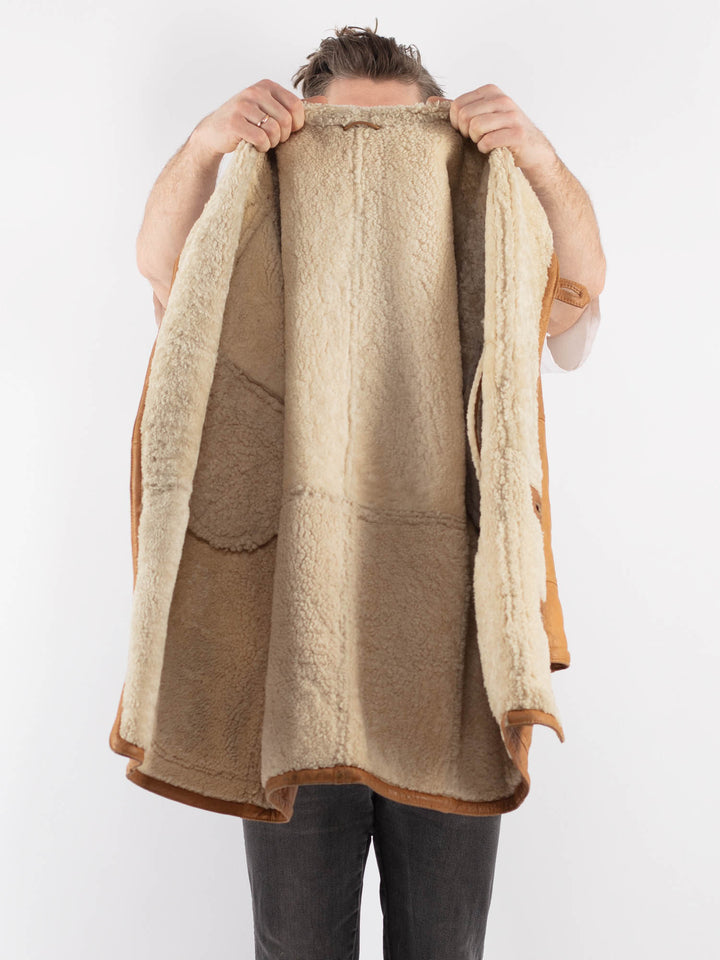 Vintage 80's Men Sheepskin Coat in Brown - NorthernGrip