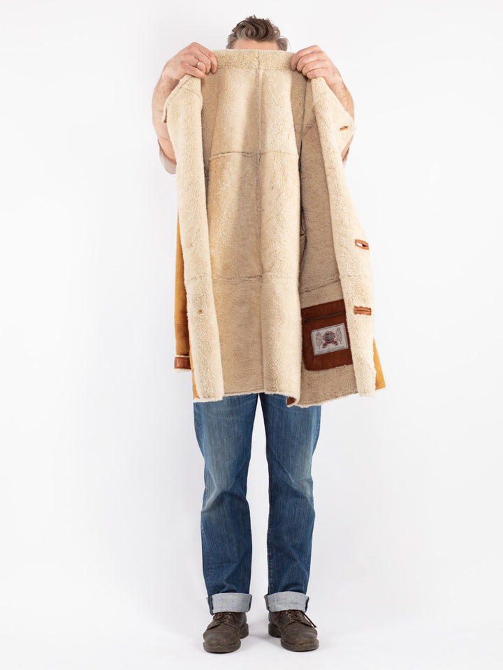 Vintage Men Sheepskin Shearling Coat in Brown