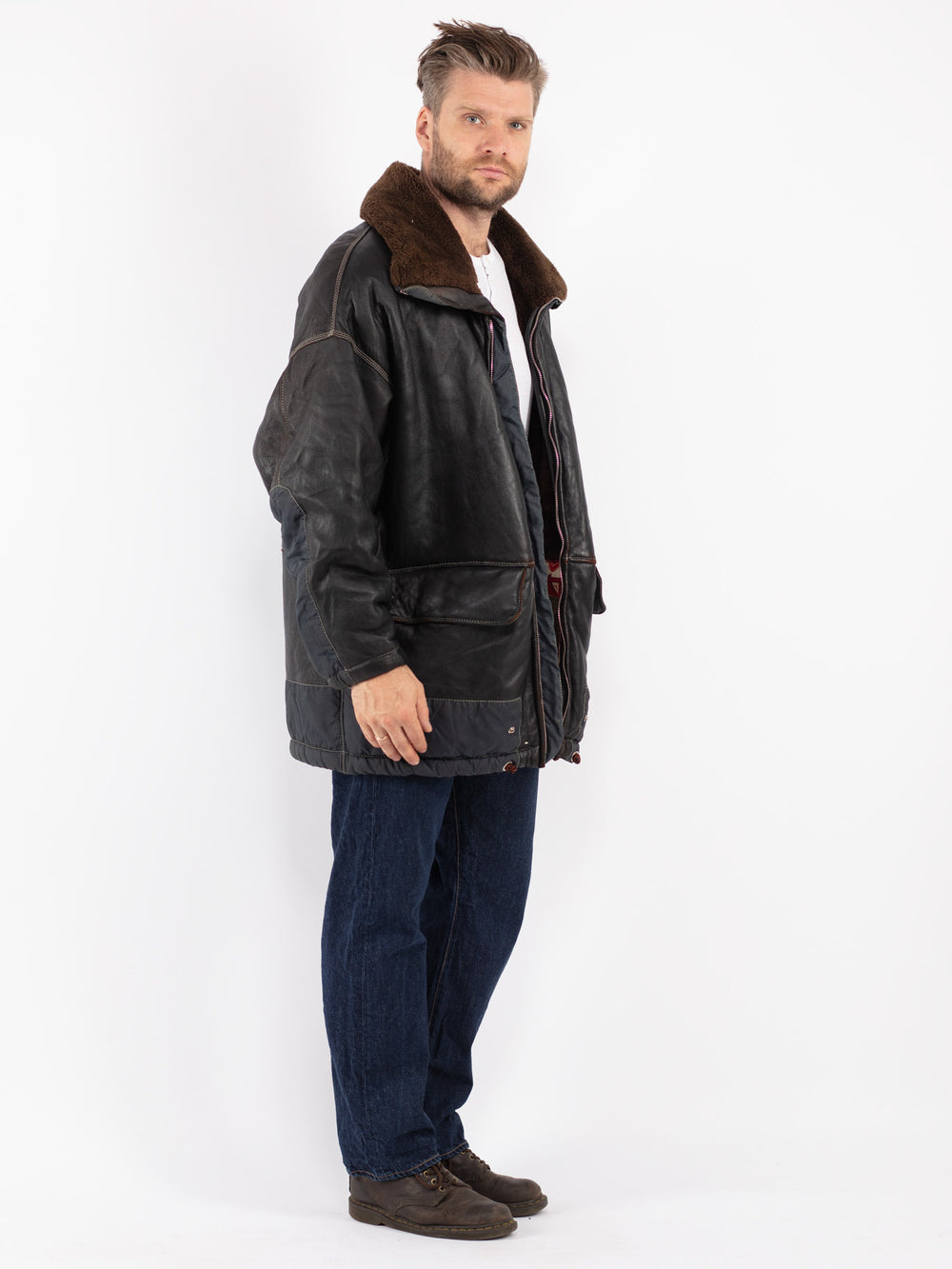 Vintage 90's Men Sheepskin Shearling Coat in Black - NorthernGrip
