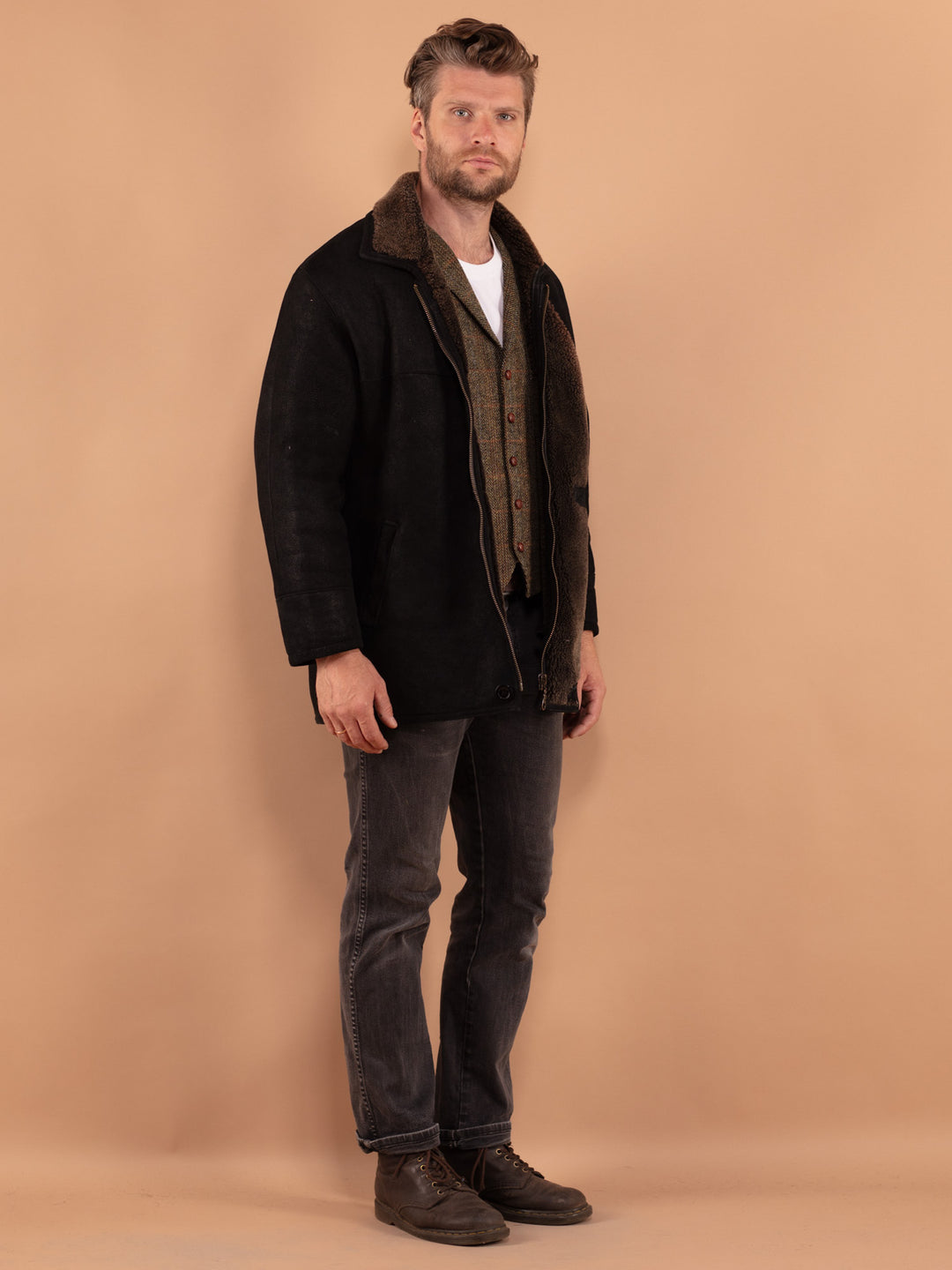 Vintage 80's Men Sheepskin Coat in Black