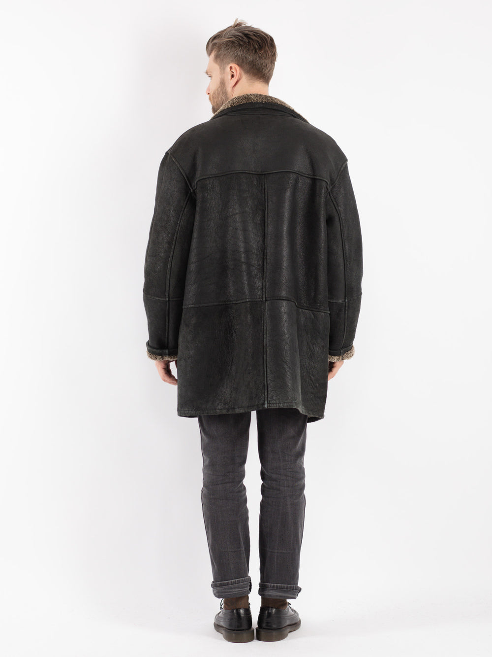 Vintage 80's Men Sheepskin Coat in Black