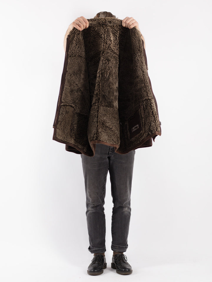 Vintage 80's Men Sheepskin Coat in Brown