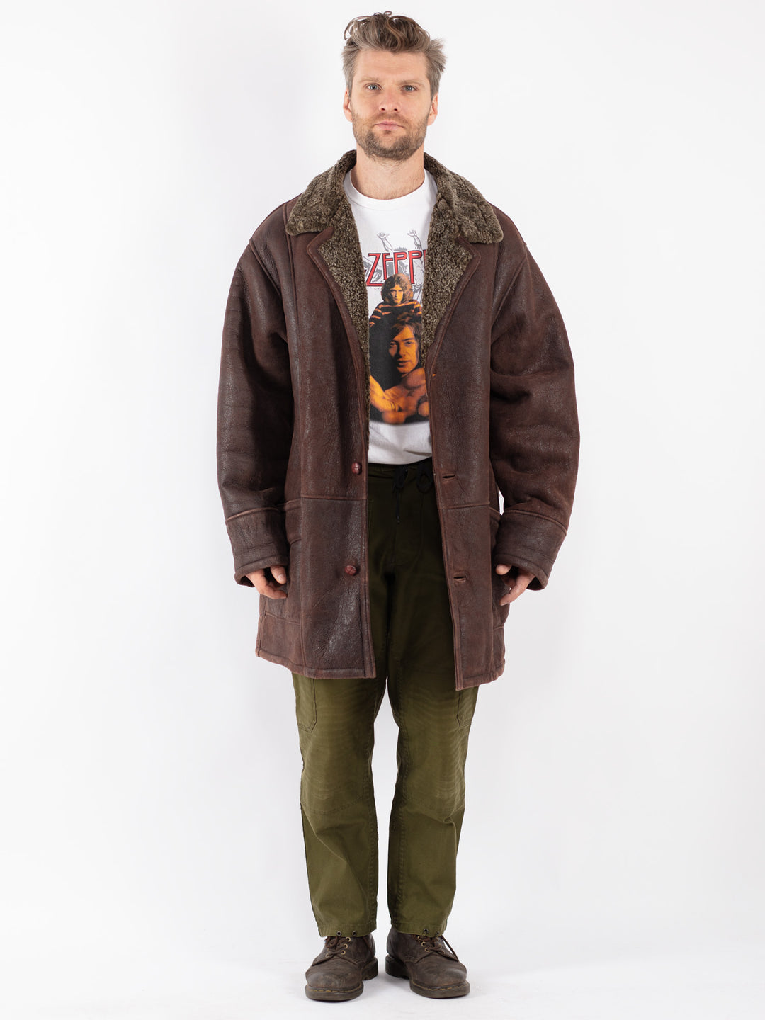 Vintage Men Sheepskin Shearling Coat in Brown