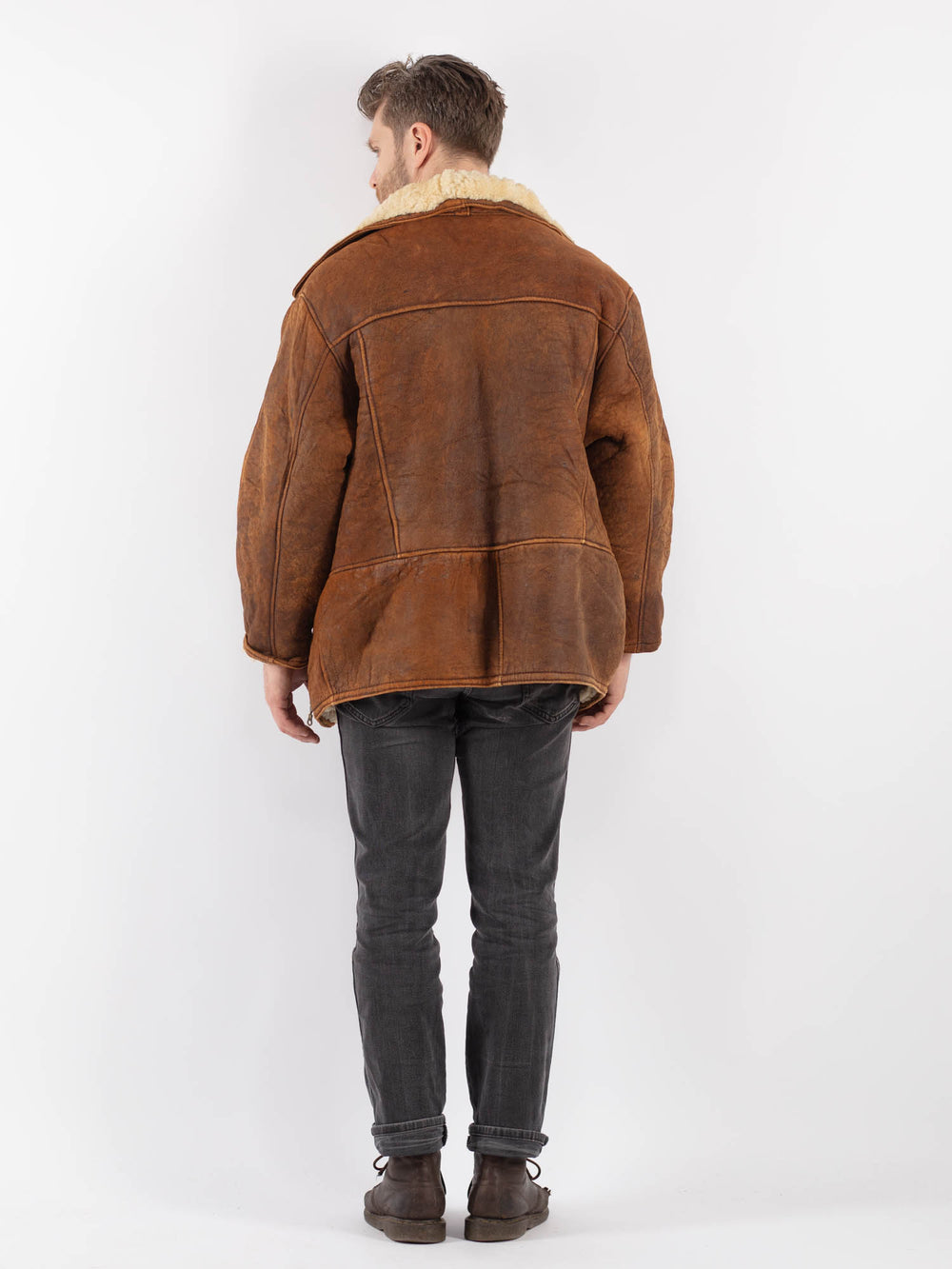 Vintage 80's Men Sheepskin Shearling Coat in BrownZ586