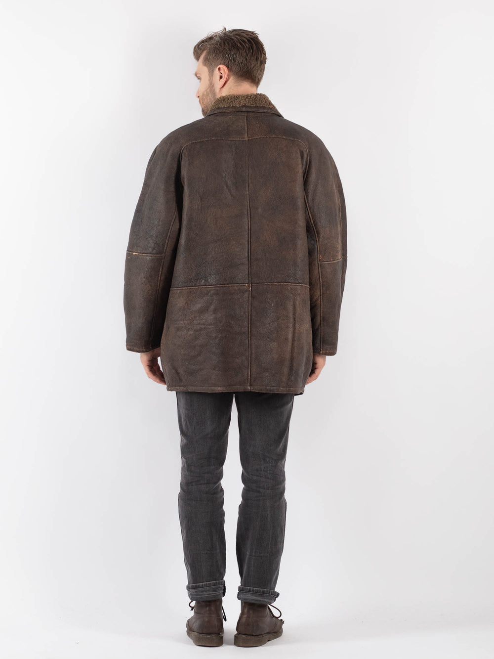 Vintage 80's Men Sheepskin Coat in BrownZ596