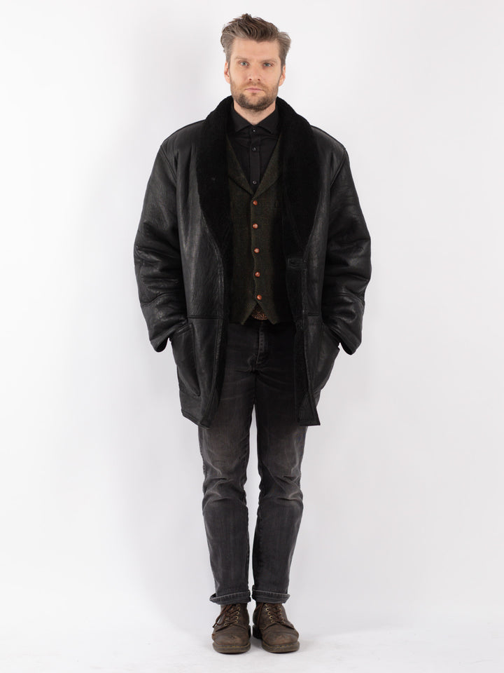 Vintage 80's Men Sheepskin Coat in Black