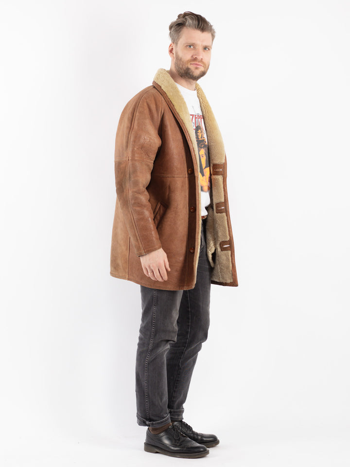 Vintage 80's Men Sheepskin Coat in Brown