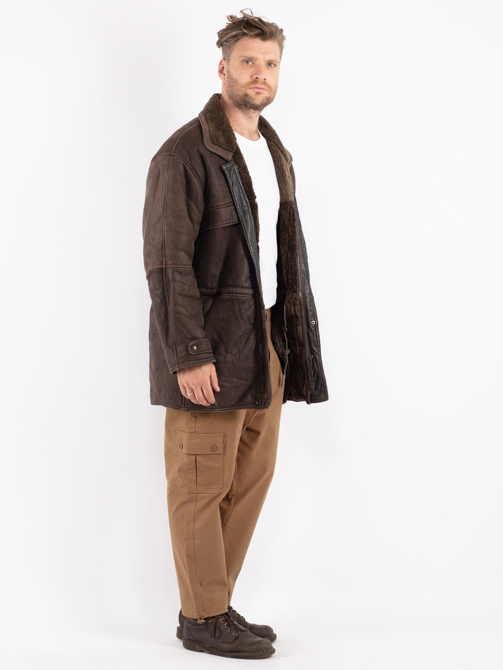 Vintage Men Sheepskin in Brown
