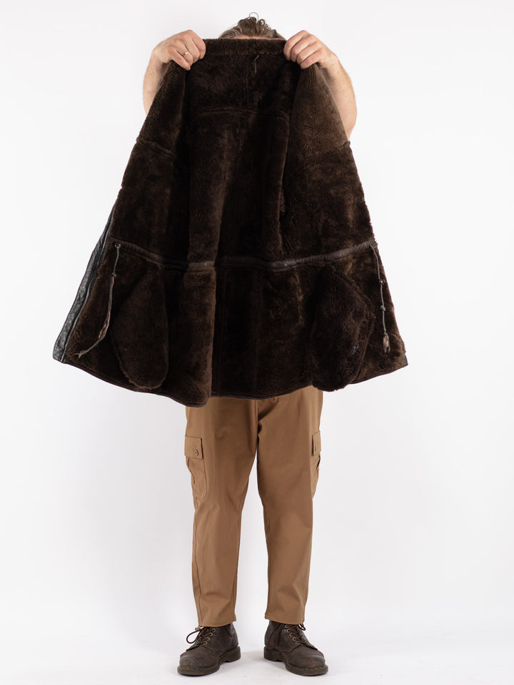 Vintage Men Sheepskin in Brown