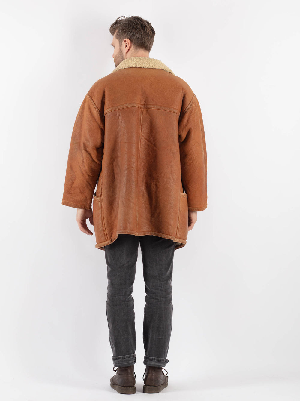 Vintage Men Sheepskin Coat in Brown