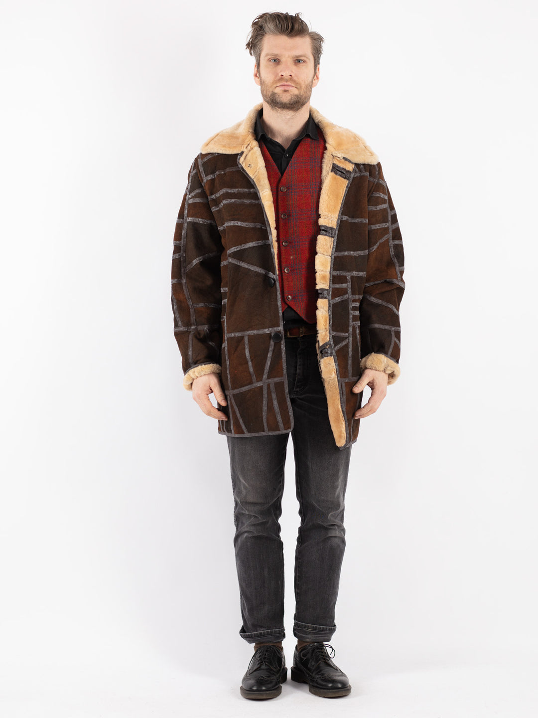 Vintage 90's Men Sheepskin Coat in Brown