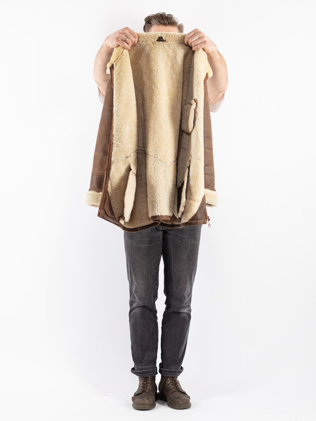 Vintage 80's Men Sheepskin Coat in Brown