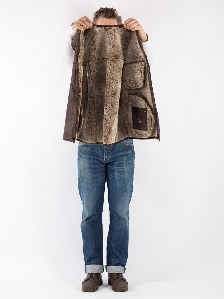 Vintage 80's Men Sheepskin Vest in Brown