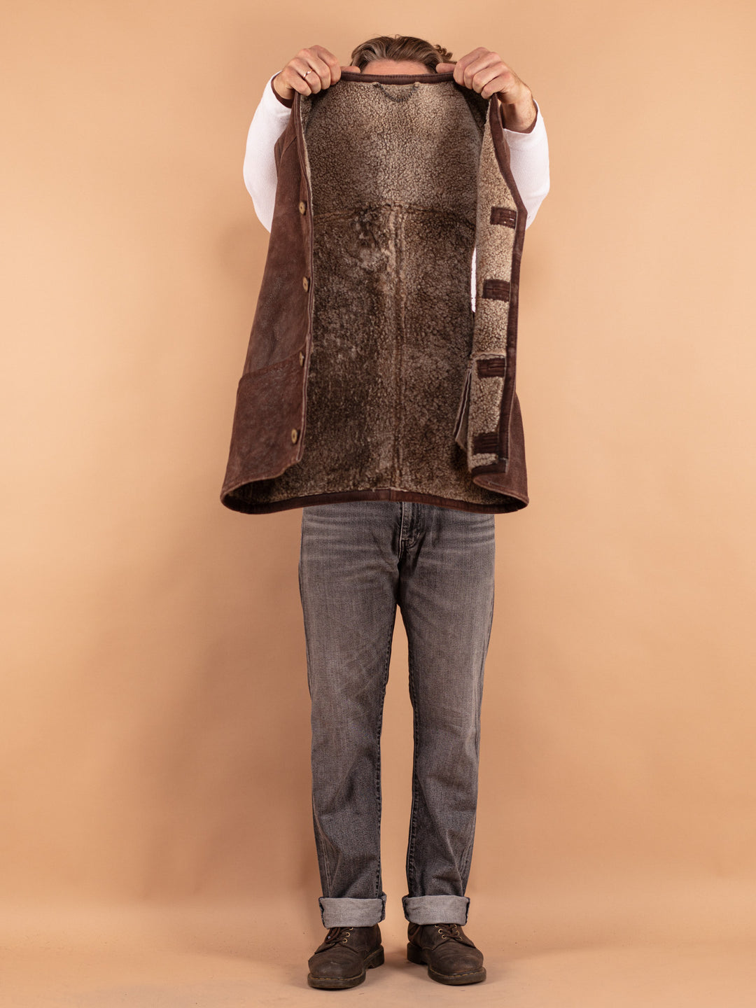 Vintage 80's Men Sheepskin Vest in Brown