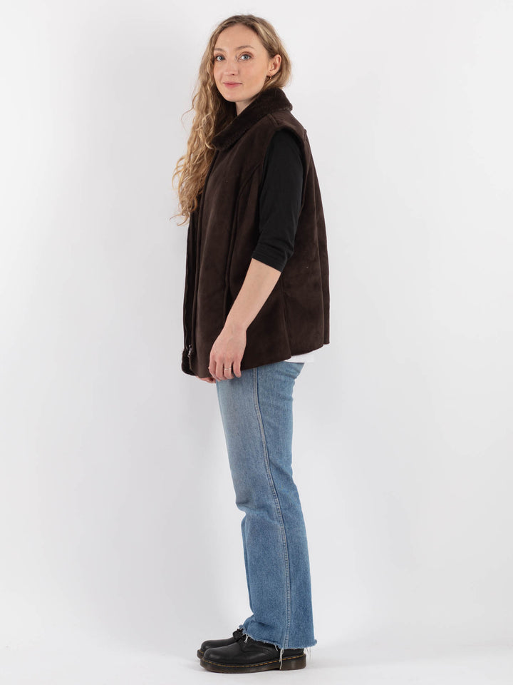 Vintage 00's Women Faux Sheepskin Vest in Brown - NorthernGrip