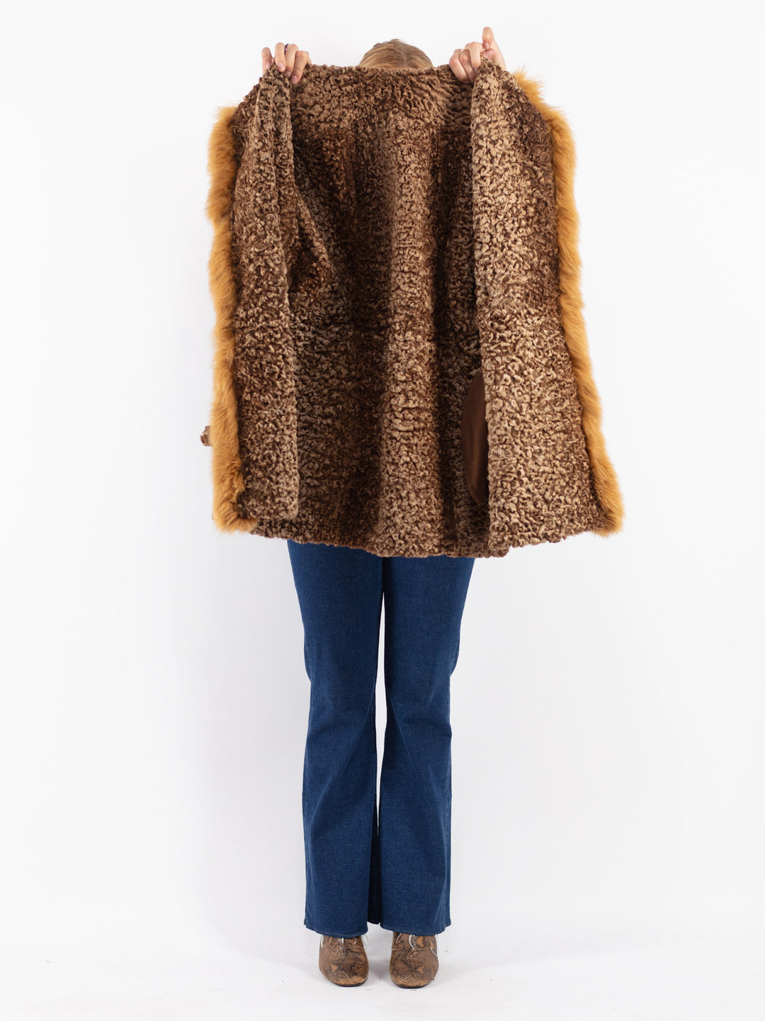 Vintage 80's Women Sheepskin Coat in Beige