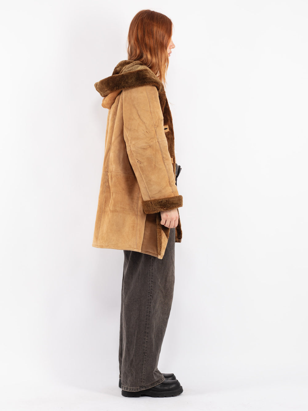 Vintage 80's Women Sheepskin Coat in Beige