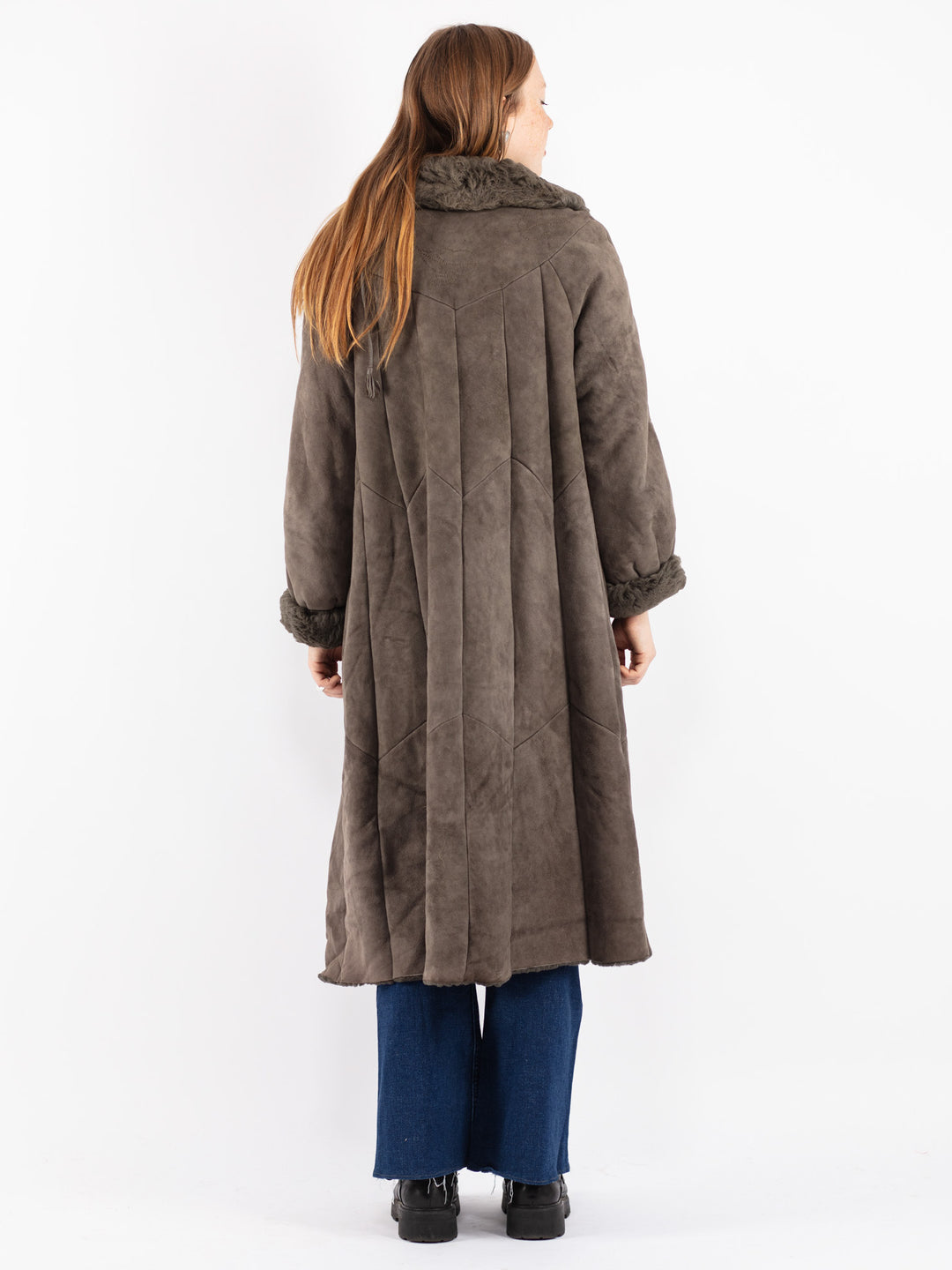 Vintage 80's Women Sheepskin Coat in Gray