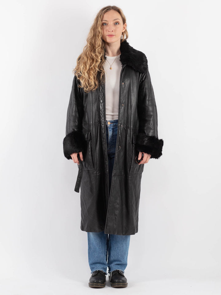 Vintage 80's Women Leather Coat in BlackV9338