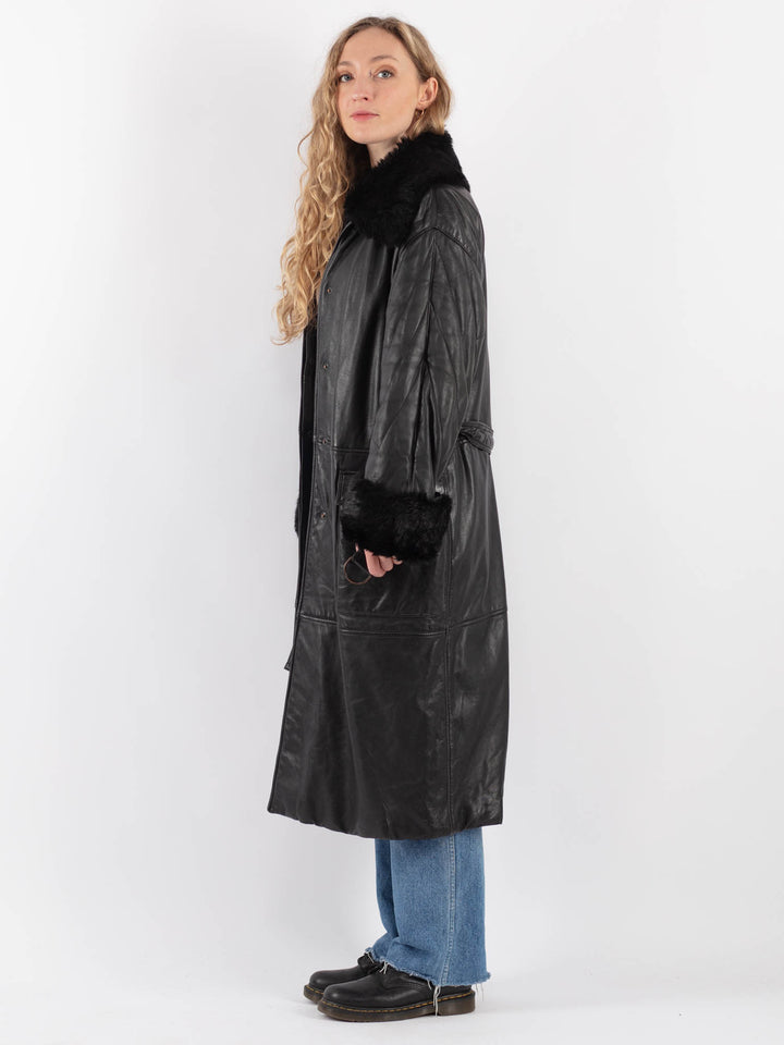 Vintage 80's Women Leather Coat in BlackV9338