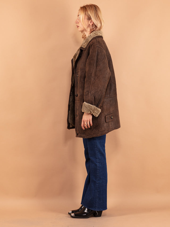 Vintage 80's Women Oversized Sheepskin Coat in Brown