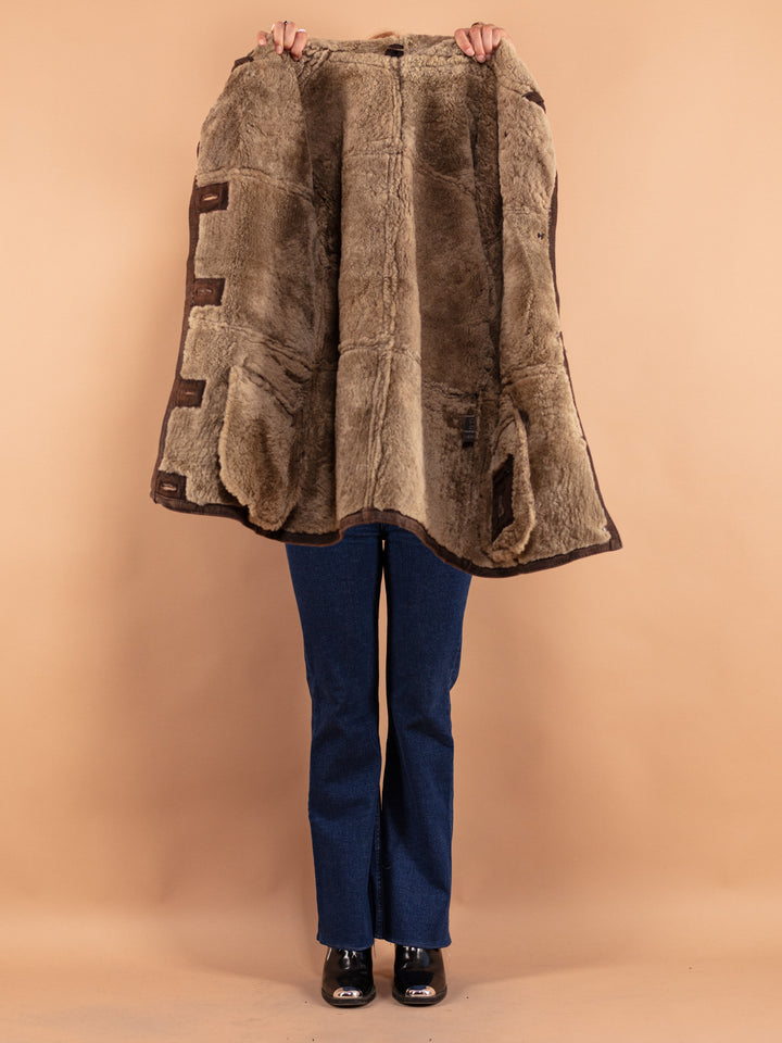Vintage 80's Women Oversized Sheepskin Coat in Brown