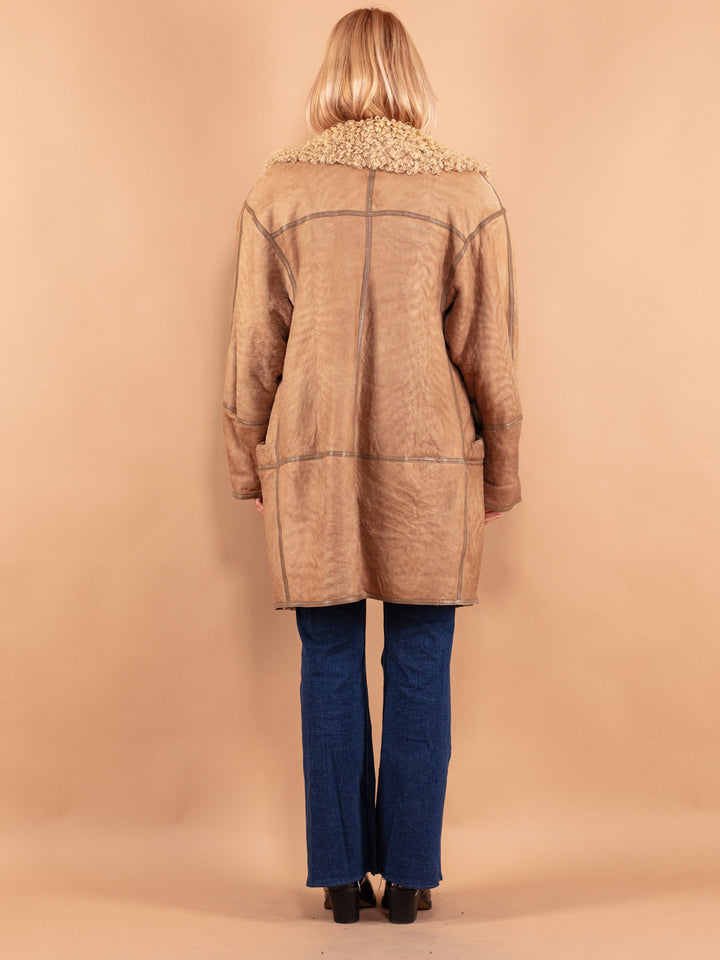 Vintage 80's Women Oversized Sheepskin Coat in Beige
