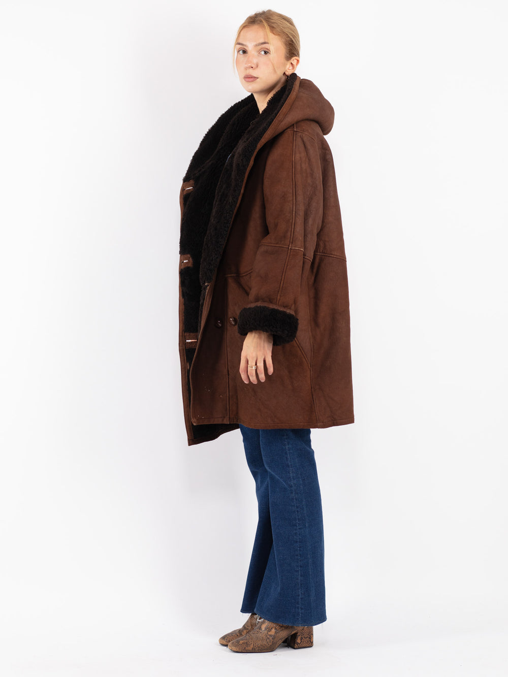 Vintage 80's Women Sheepskin Coat in Brown