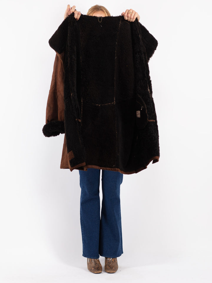 Vintage 80's Women Sheepskin Coat in Brown