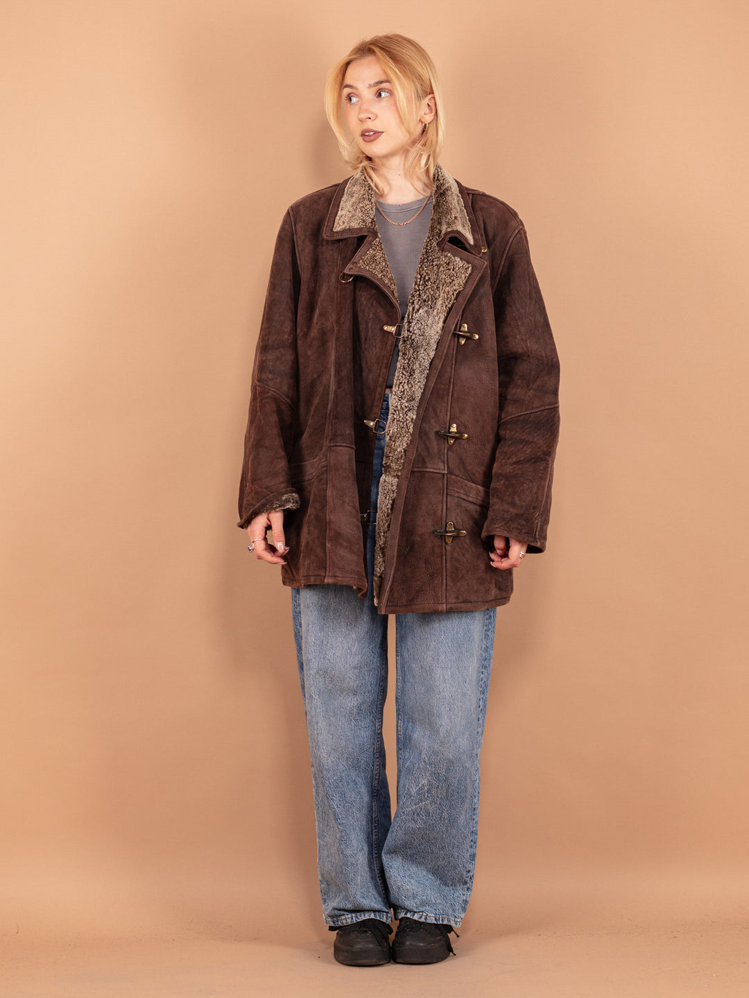 Vintage 80's Women Oversized Sheepskin Coat in Brown